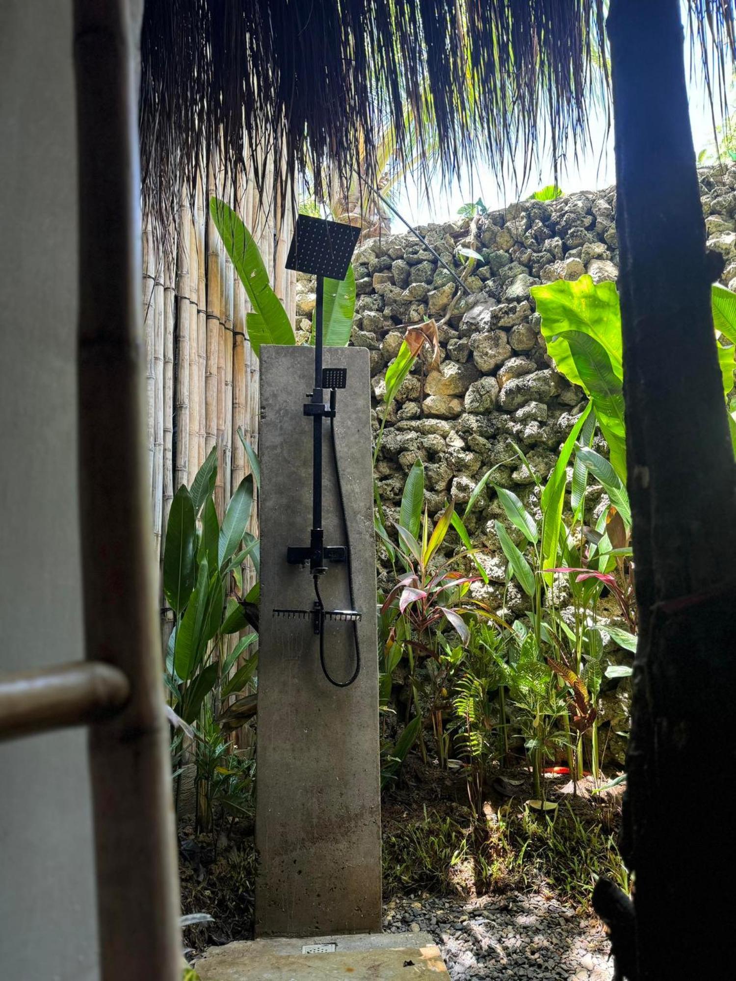 Casavia Siargao Hostel Catangnan Екстериор снимка